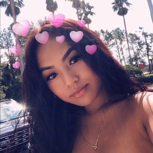 Meet your Posher, Julie